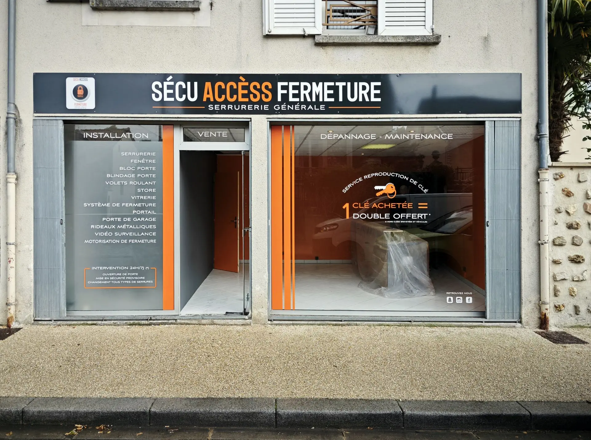 enseigne sécu accèss fermeture