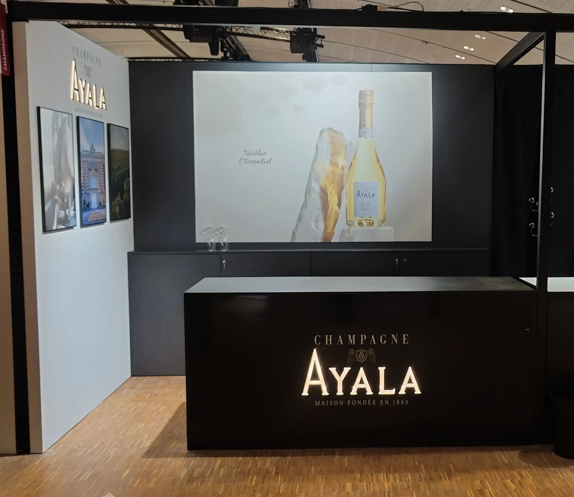 Stand pour champagne Ayala